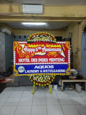 Papan Bunga di Panjang Magelang Tengah